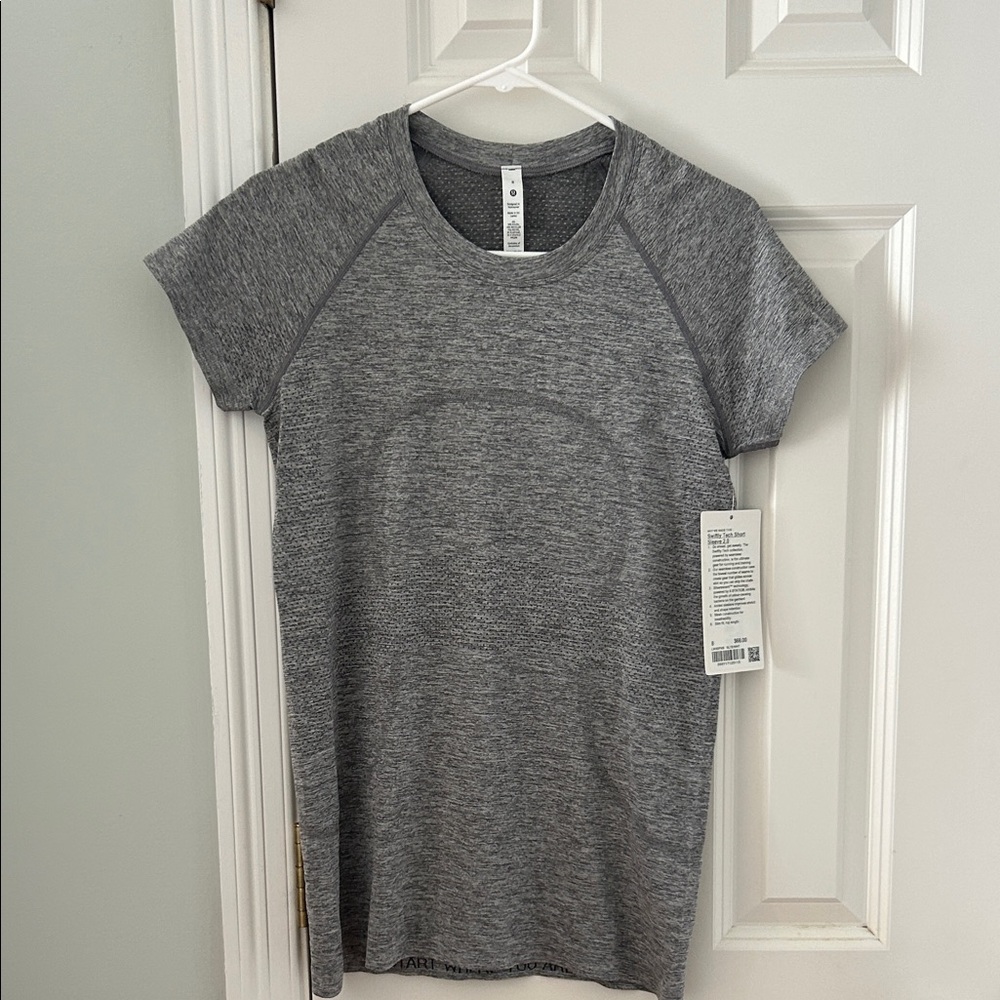Lululemon Swiftly Tech Short Sleeve 2.0